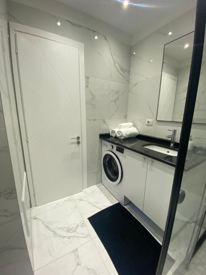 Tirana New Bazaar-Apartment 1 Экстерьер фото